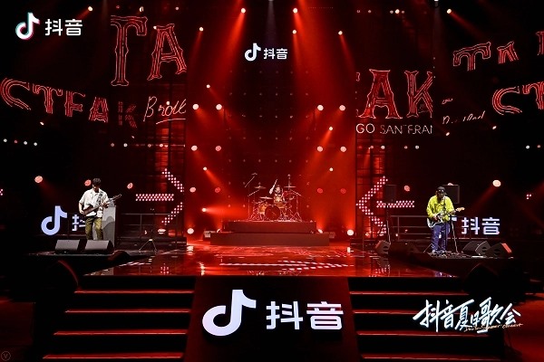 抖音能交友吗？